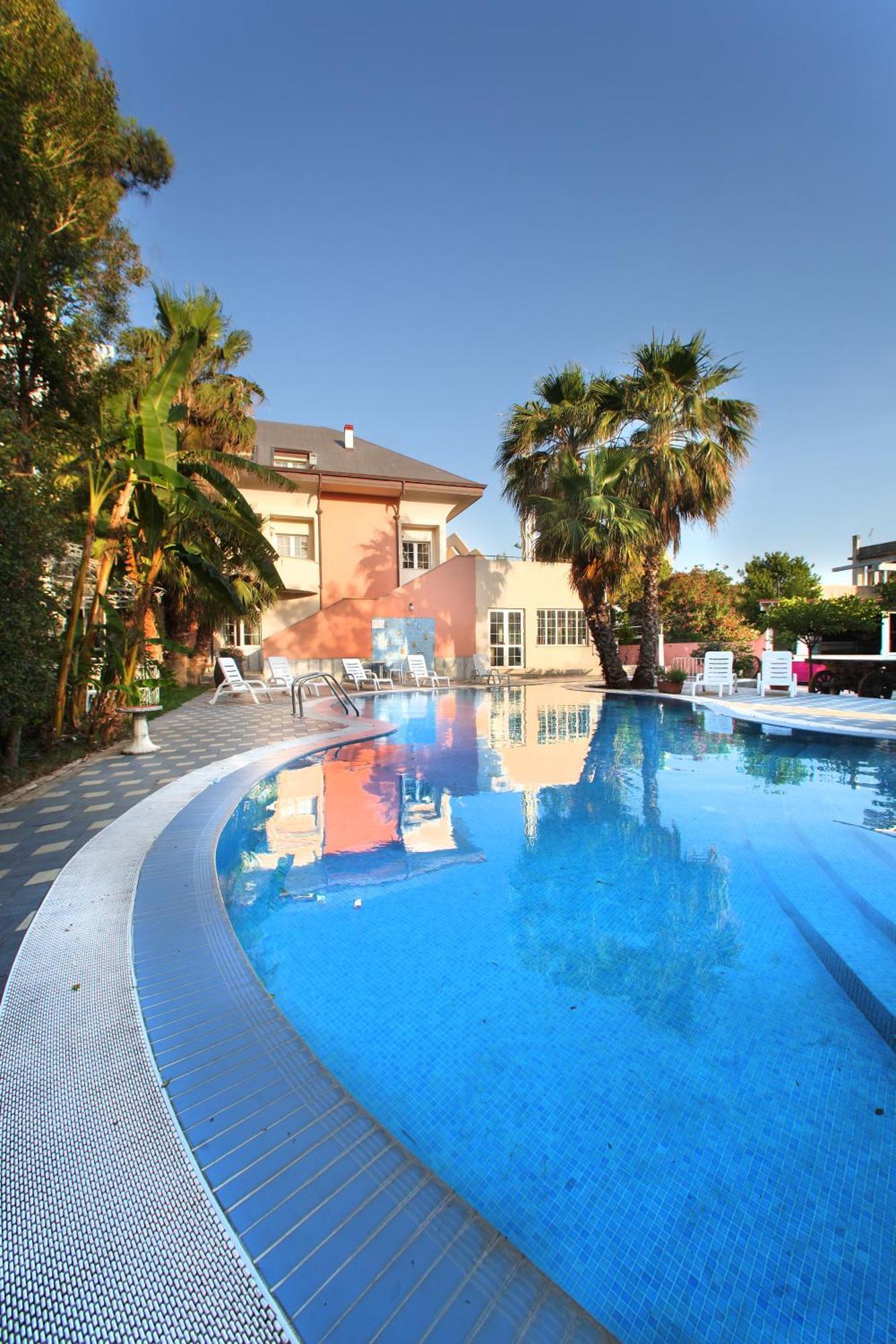 Regent Beach Hotel & Apartments Reggio di Calabria Exterior photo