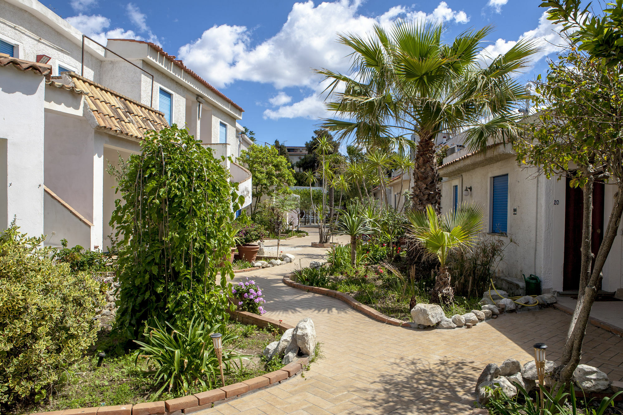 Regent Beach Hotel & Apartments Reggio di Calabria Exterior photo