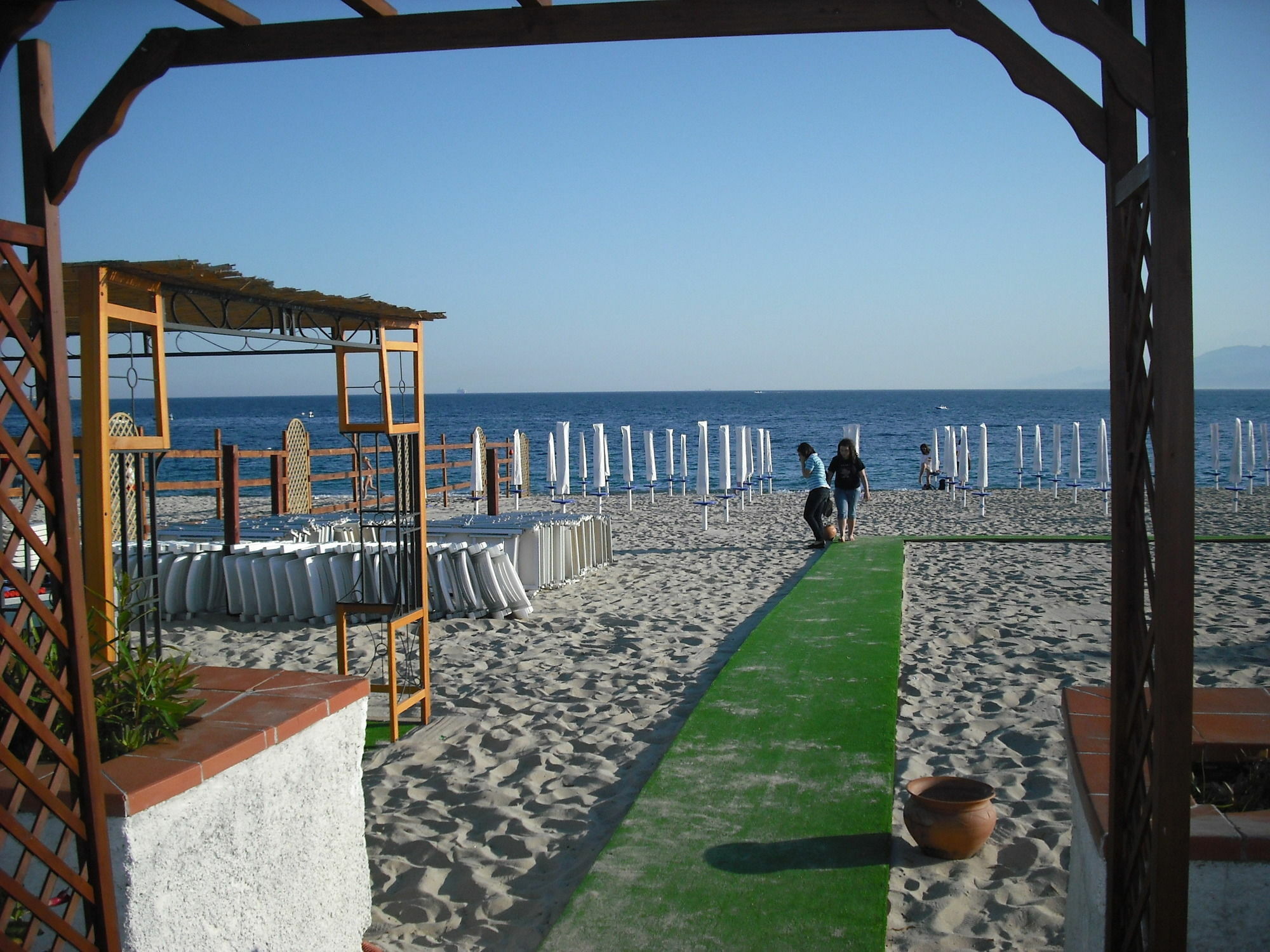 Regent Beach Hotel & Apartments Reggio di Calabria Exterior photo